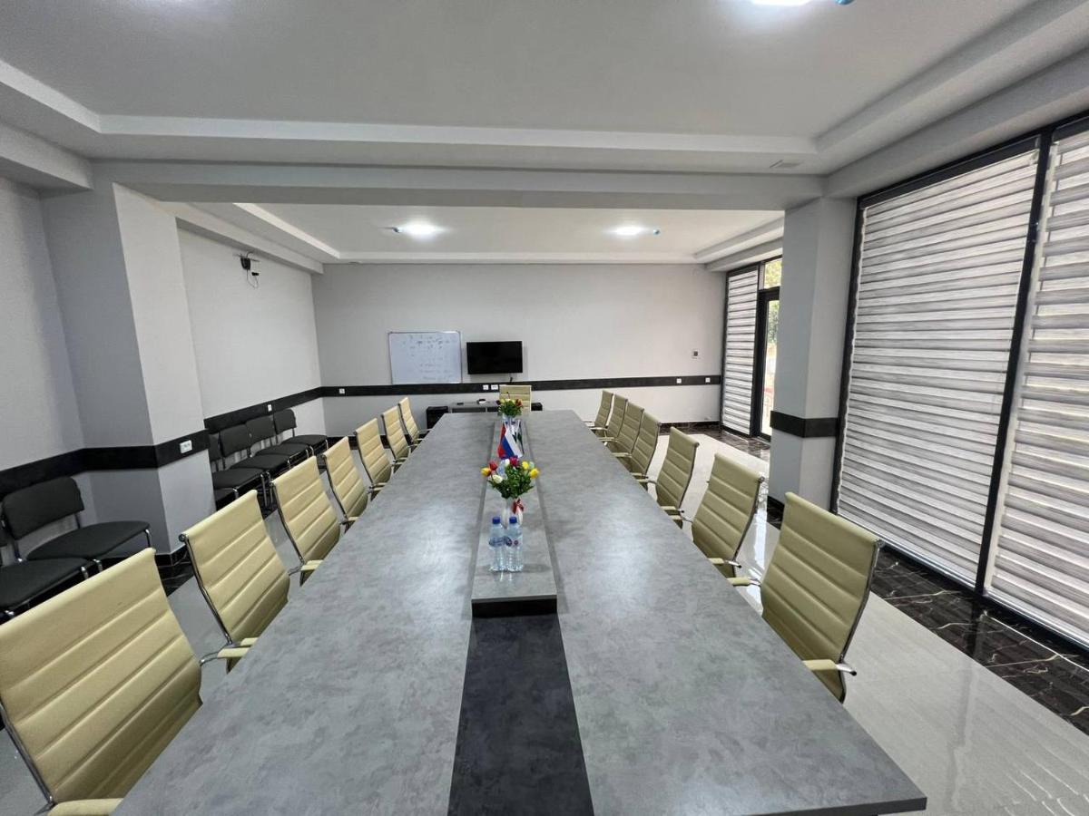 Gold Palace Termez Ngoại thất bức ảnh