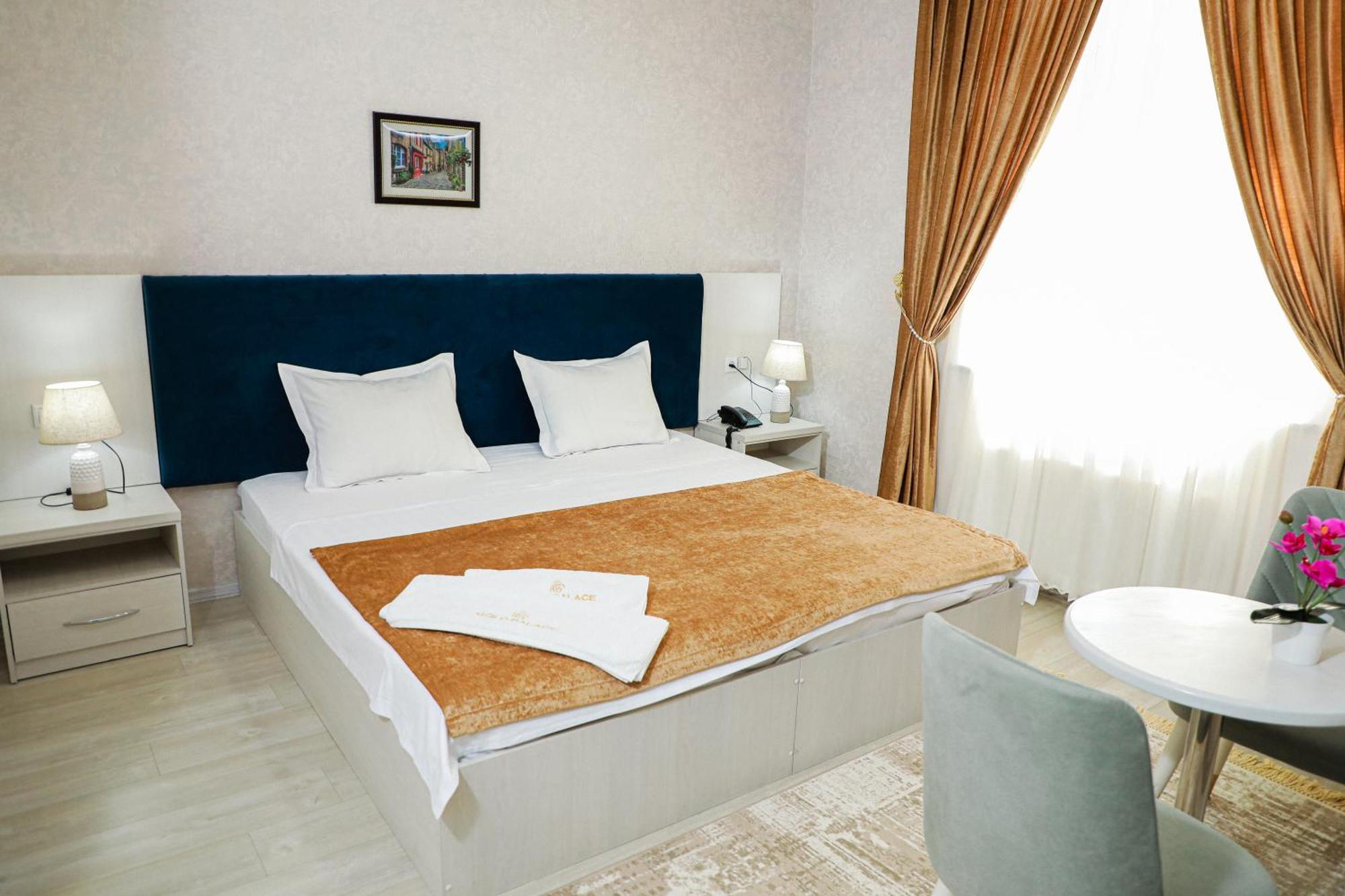Gold Palace Termez Ngoại thất bức ảnh